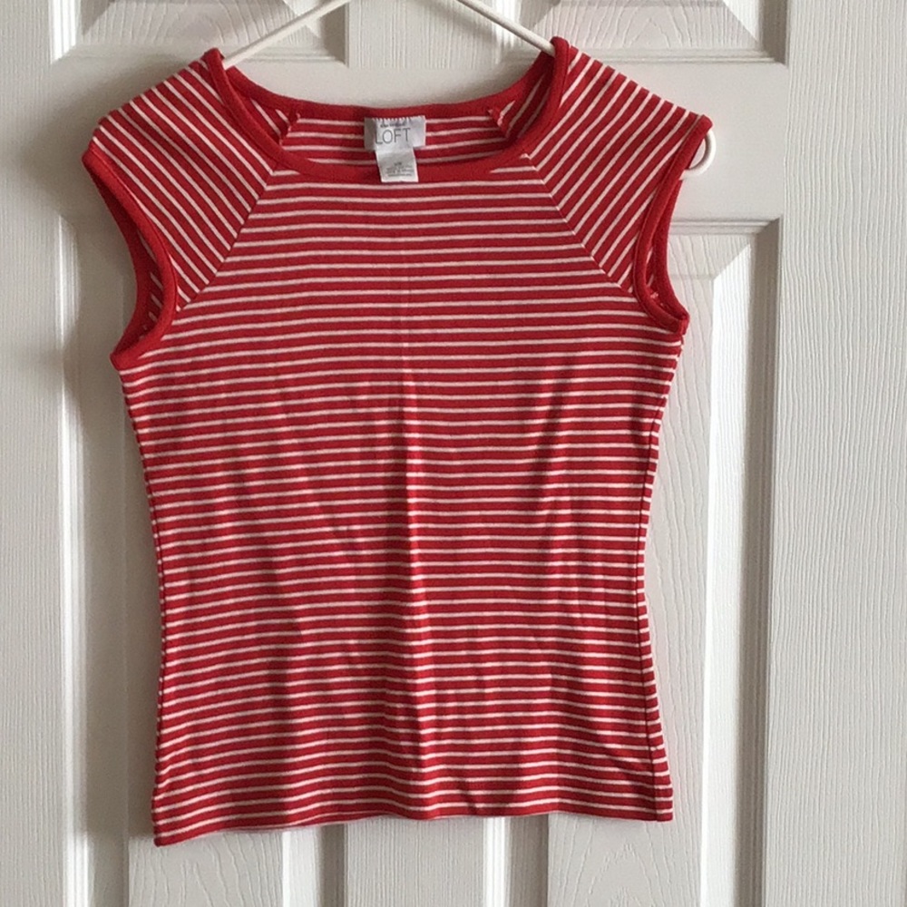 Sleeveless striped tee